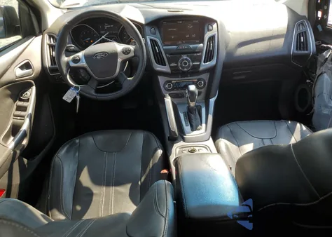 2014 Ford Focus Titanium from USA, damaged, VIN 1FADP3J26EL123781